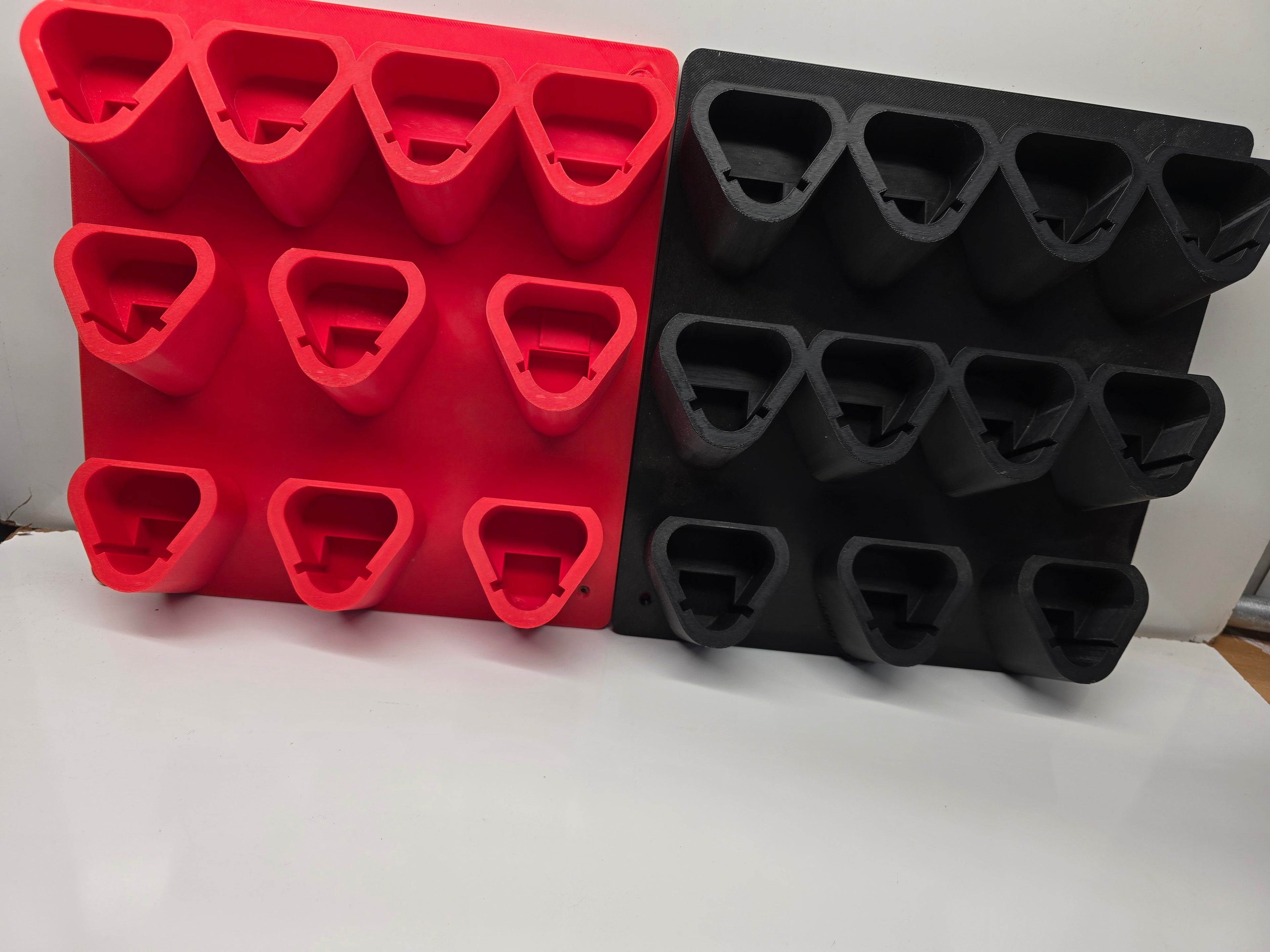 10-Bay Battery Rack for M12 Batteries *ABS