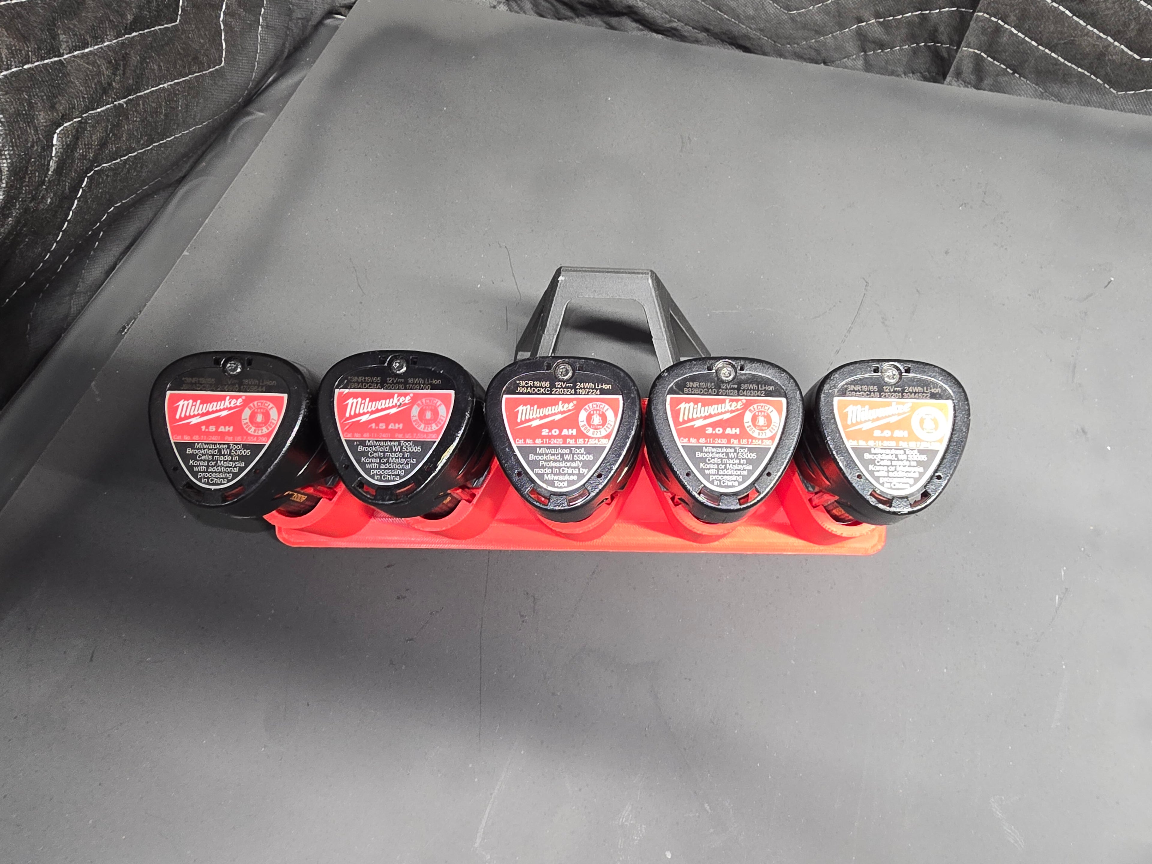 5-Bay Horizontal Mount Battery Rack for M12 Batteries *ABS