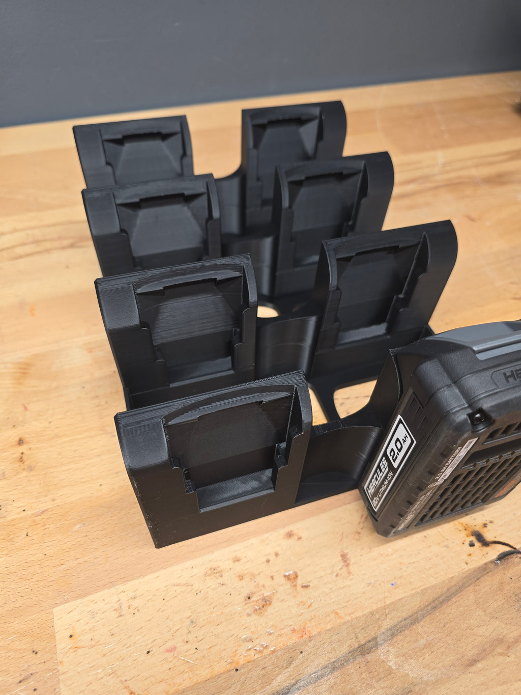 Battery Rack for HF Hercules 20 Volt Batteries 8-bay *ABS