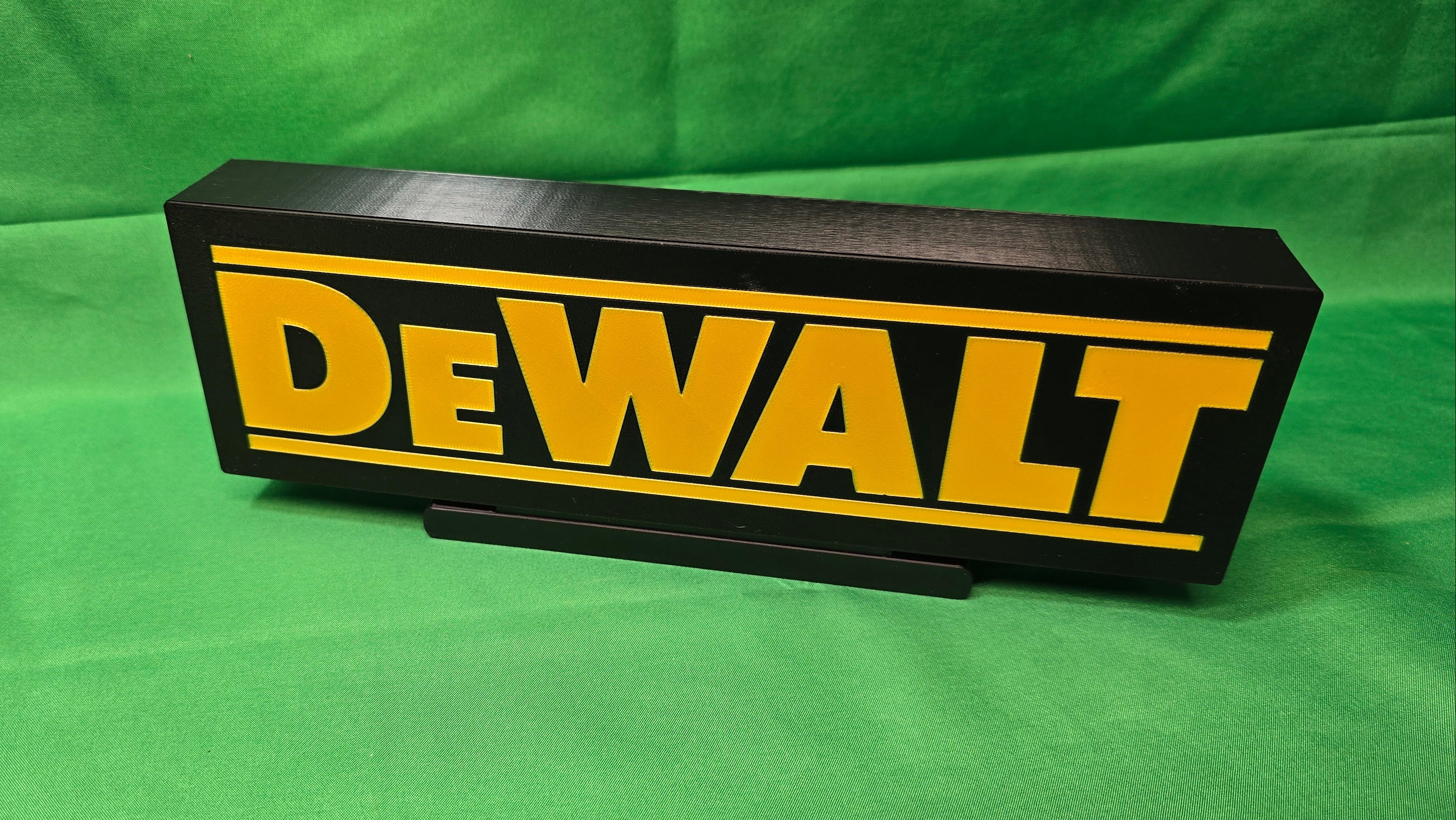 DEWALT Tools Custom LED Light Box