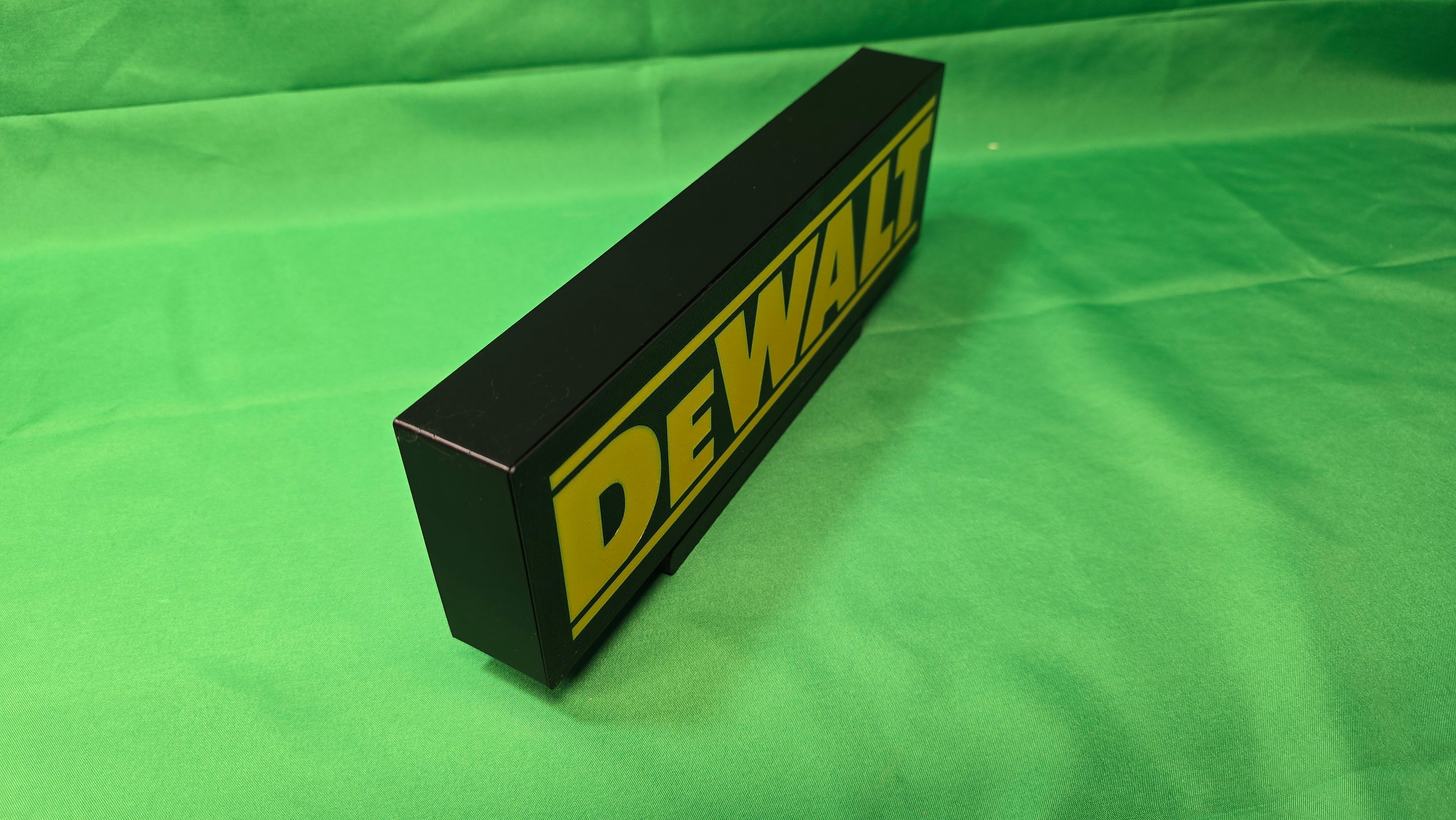 DEWALT Tools Custom LED Light Box