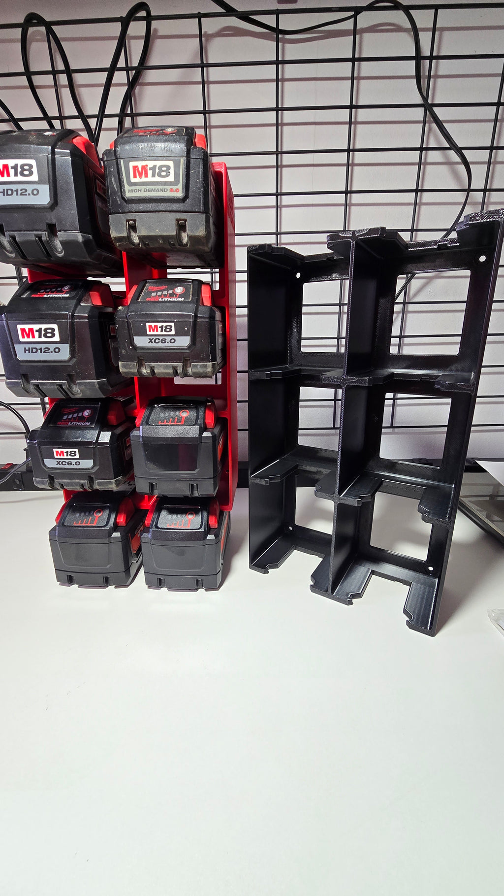THE BEAST Battery Rack for Large Milwaukee M18 Batteries 8-bay *ABS